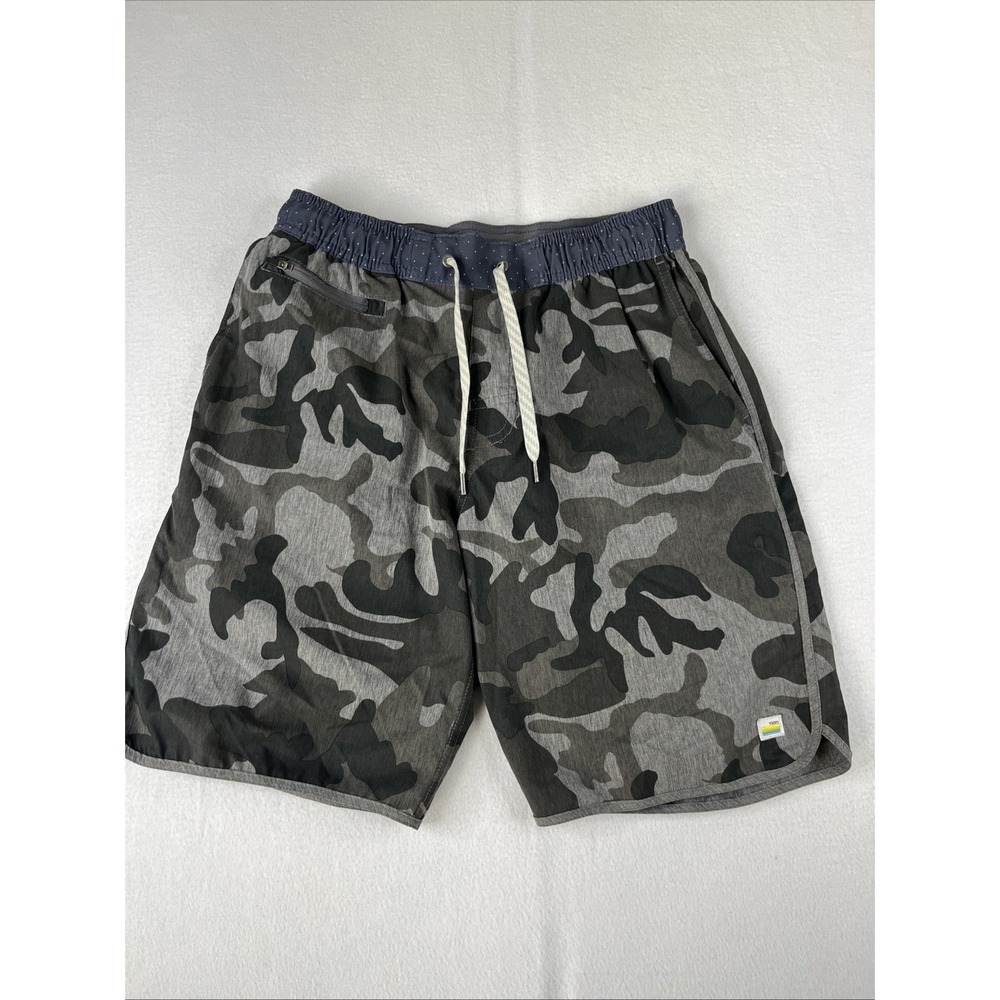 VUORI V Cycled Performance 4 Way Stretch Athletica Camo Shorts Mens Small